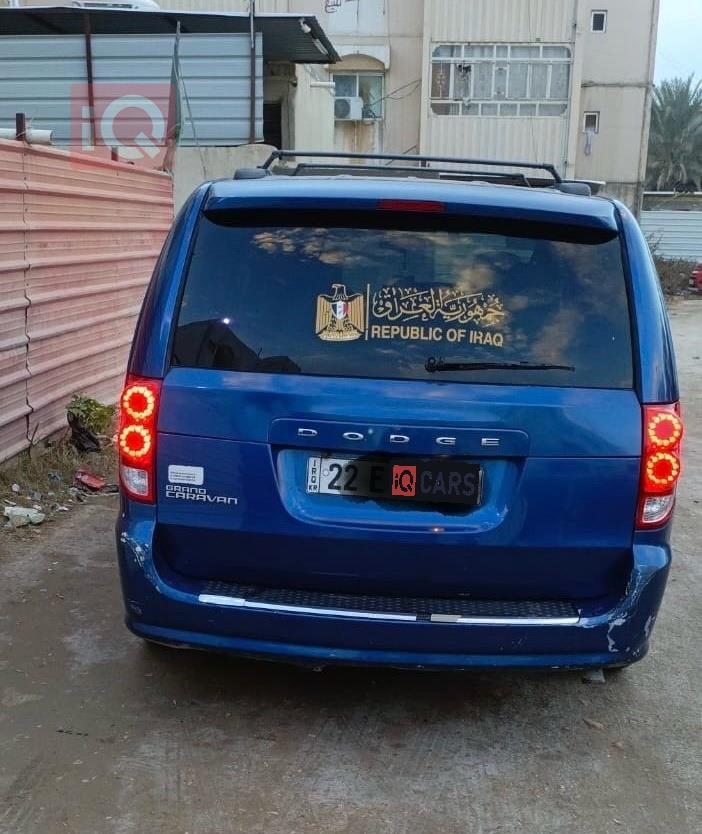 دودج جراند كارافان